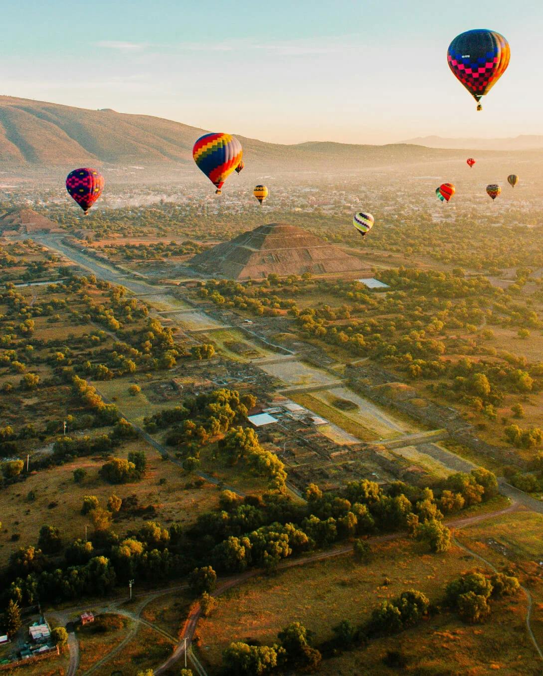 hot air balloons on a remote year experiences